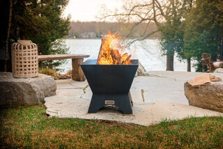 24in Modern Cube Fire Pit Product Image